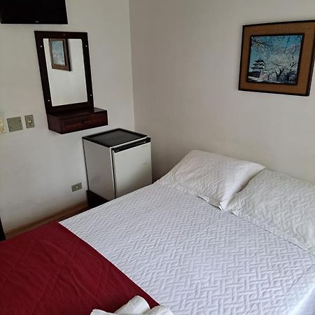 Vitoria Torres Hotel Bagian luar foto