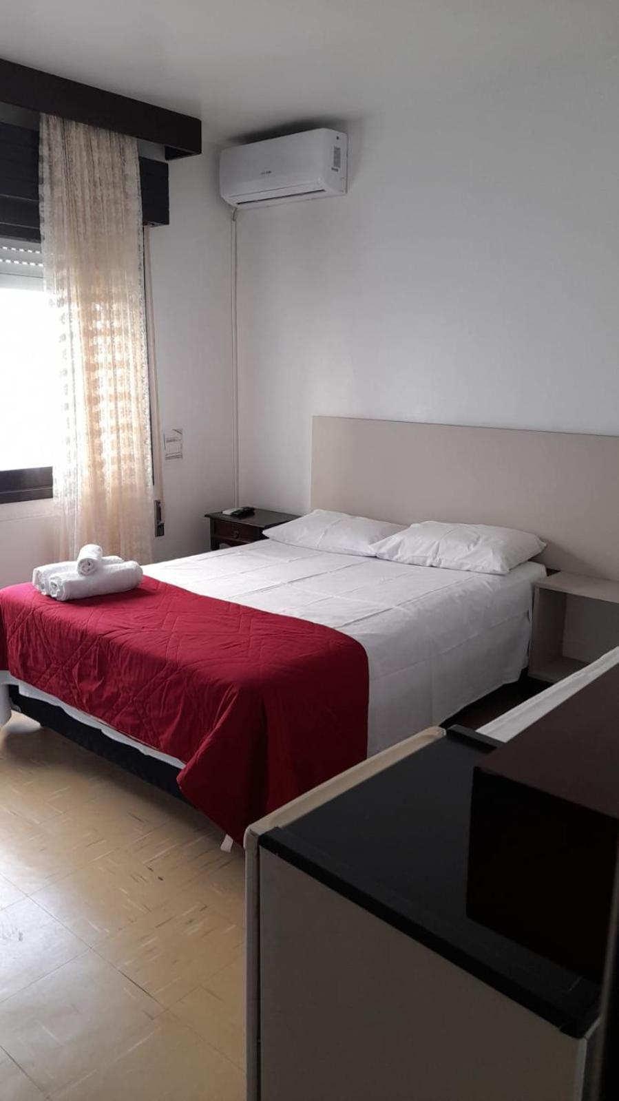 Vitoria Torres Hotel Bagian luar foto